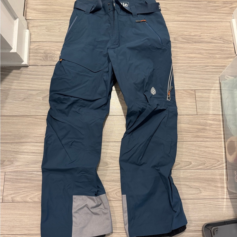Stio Navy Snow Pants with Gray Details